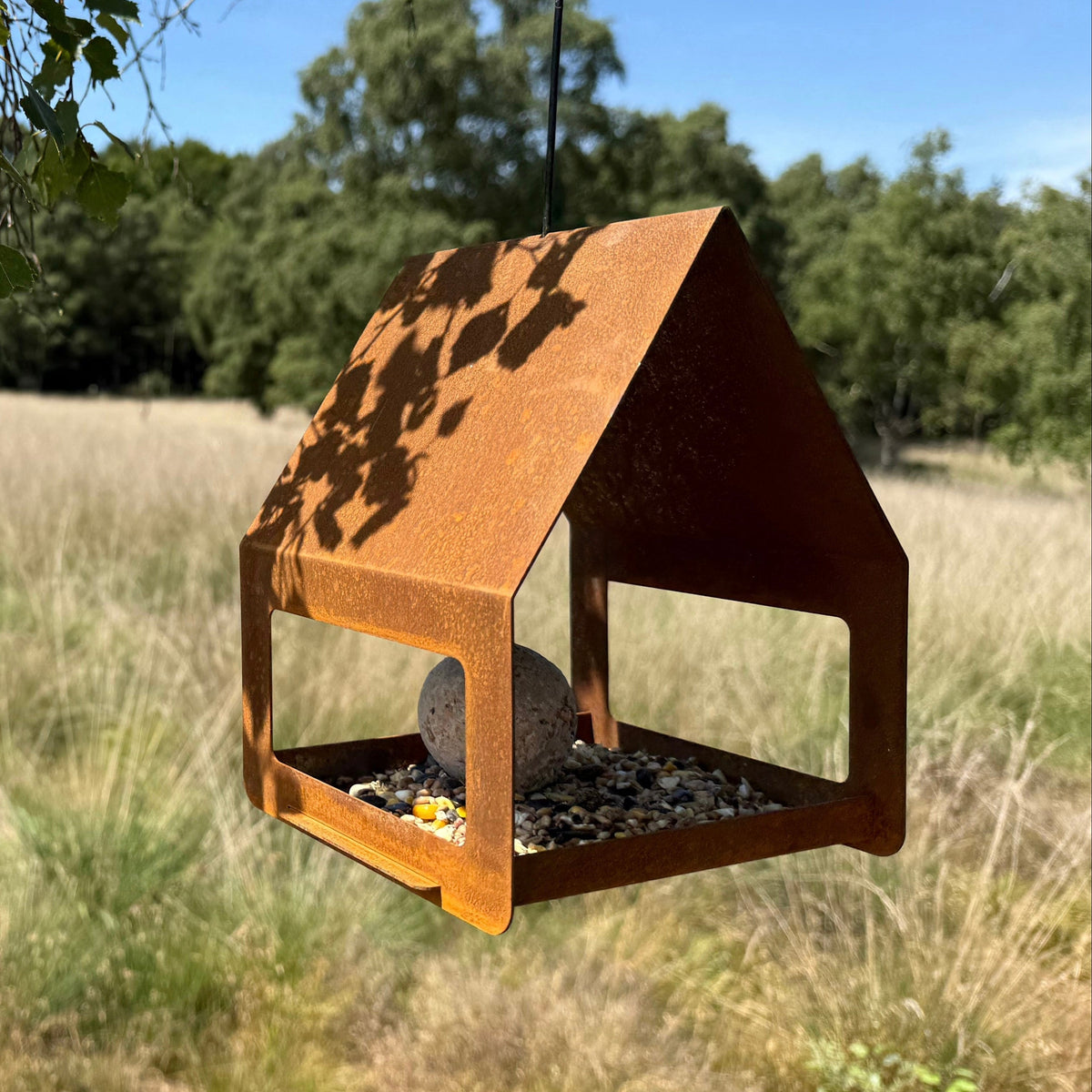 Welk vogelvoederhuisje kiezen voor je tuin?