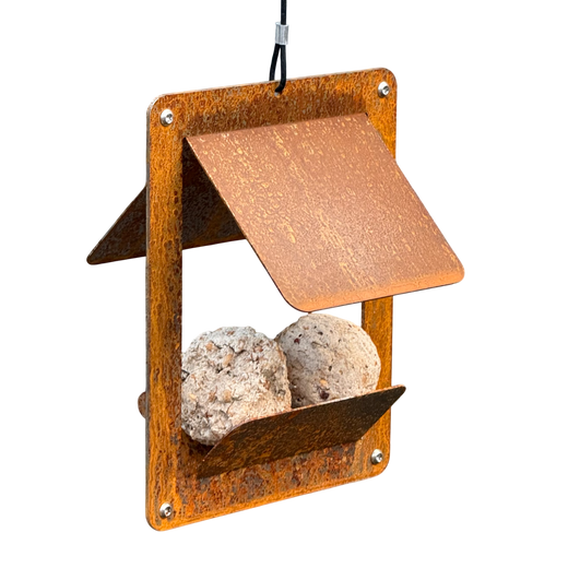 Design vogelvoederhuis SONGBIRD van cortenstaal met ruimte voor vetbol, hangmodel.