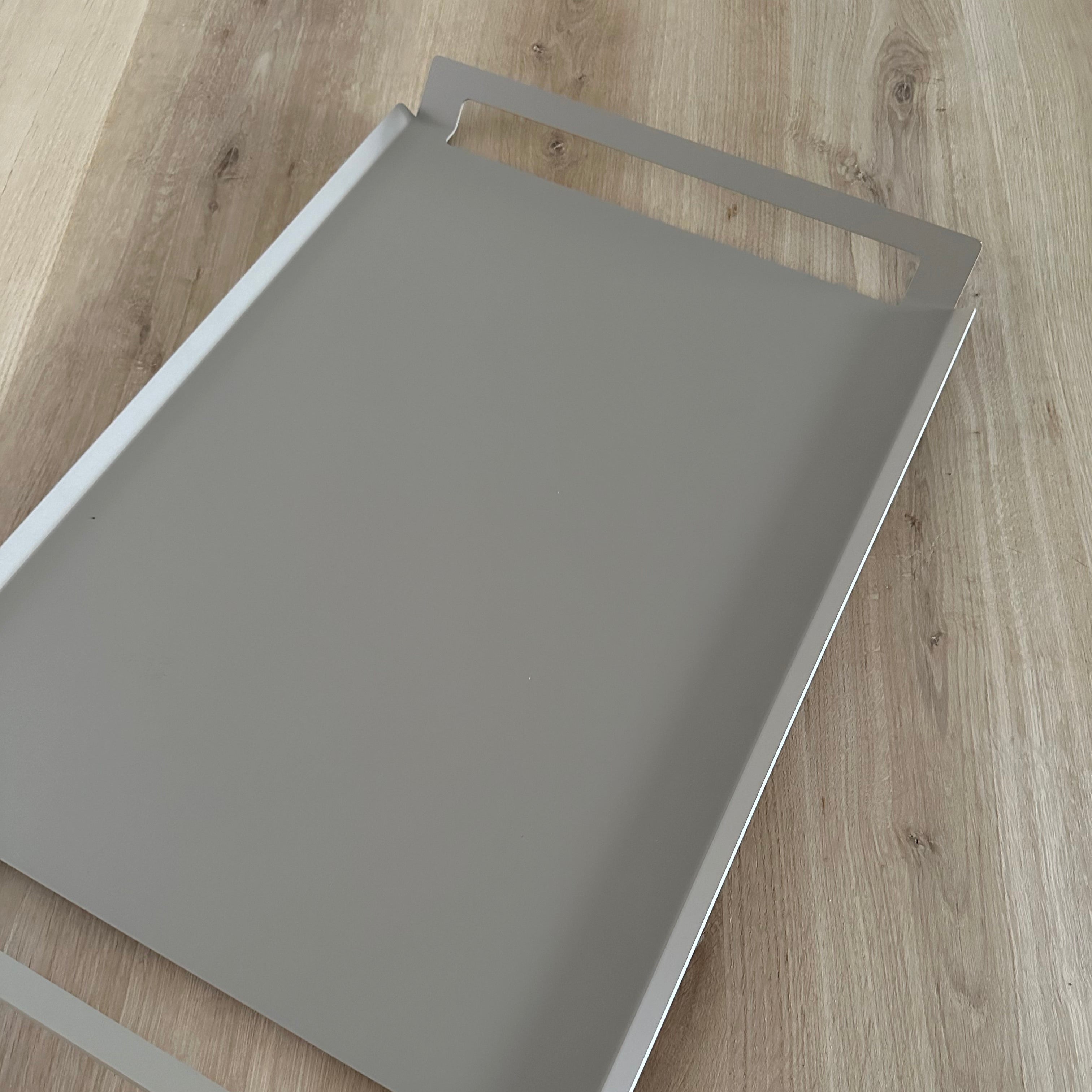 Dienblad SOLAR – poedergecoat aluminium dienblad 2mm dik