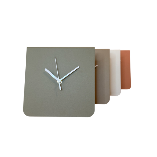 Tafelklok ROSS van gepoedercoat staal in kleur, modern Nederlands design