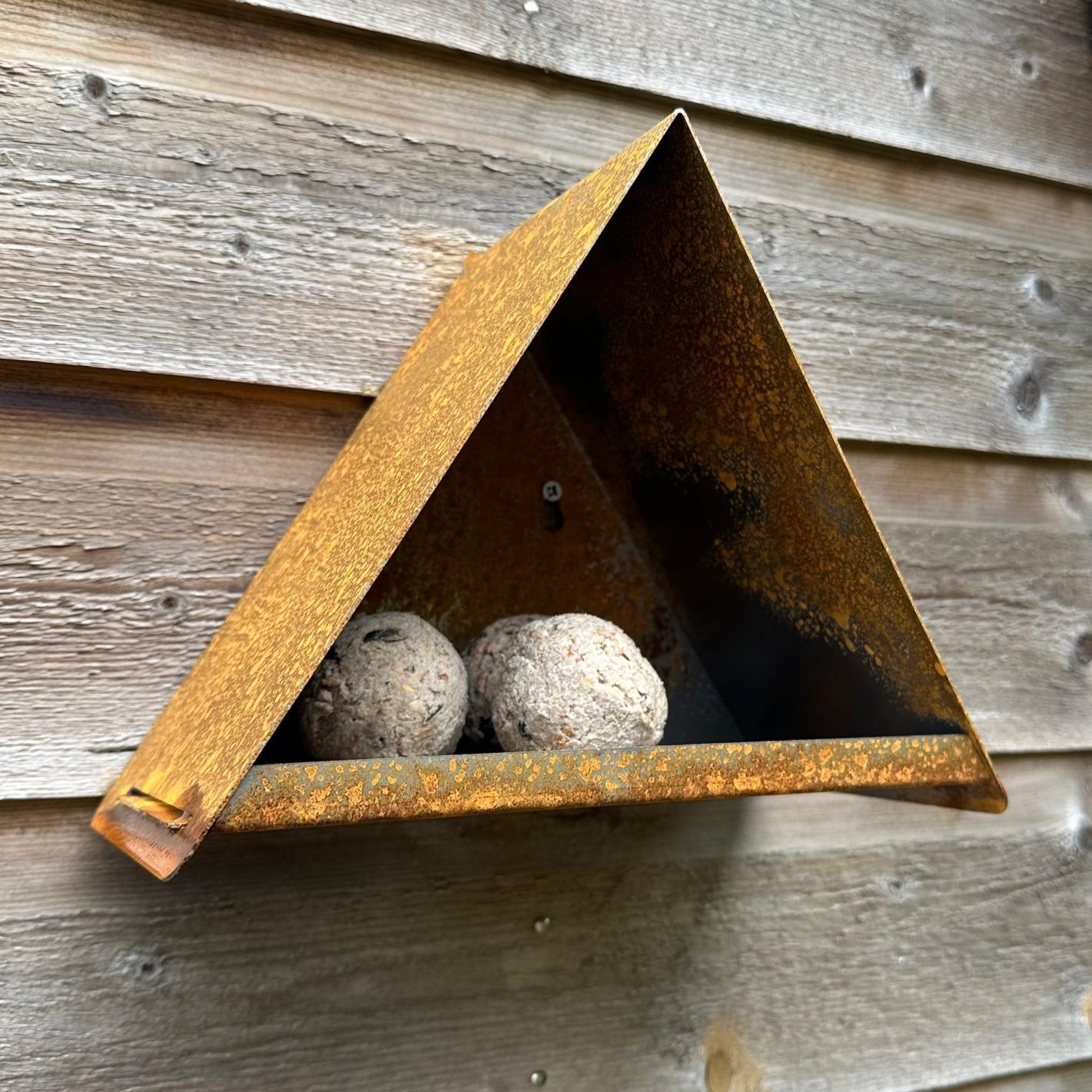 Vogelvoederhuis METEOR – corten wandvoederhuis met montage set