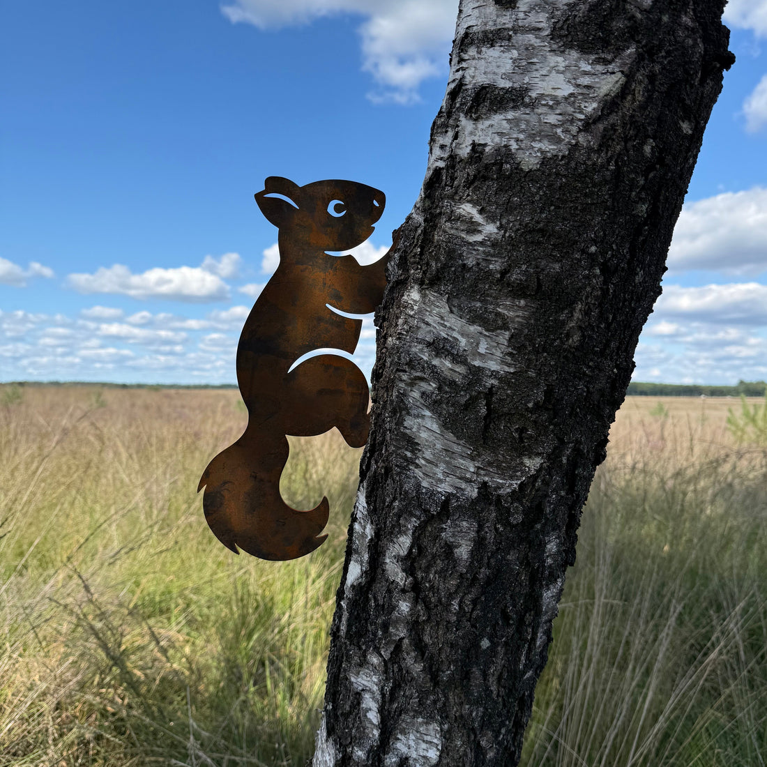 Tuinvorm EKORN – eekhoornvormige boomdecoratie van cortenstaal